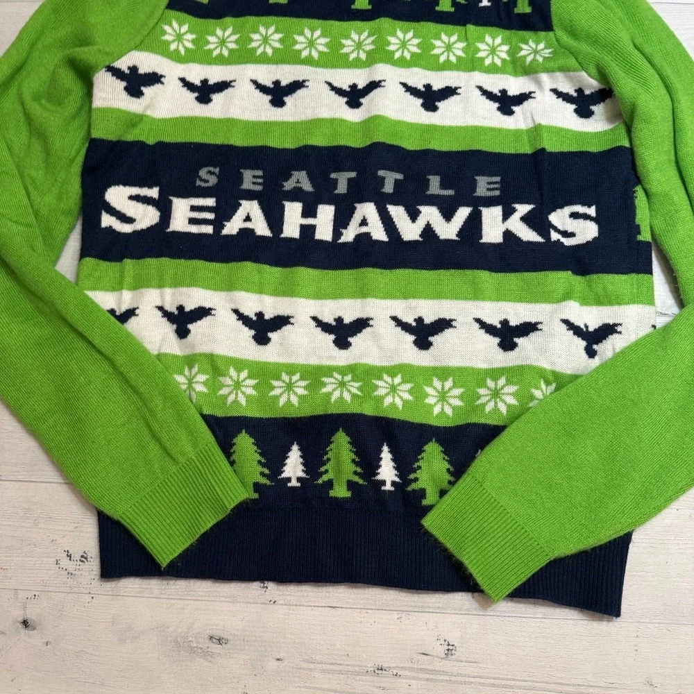 Seattle Seahawks men's Christmas‎ sweater size large